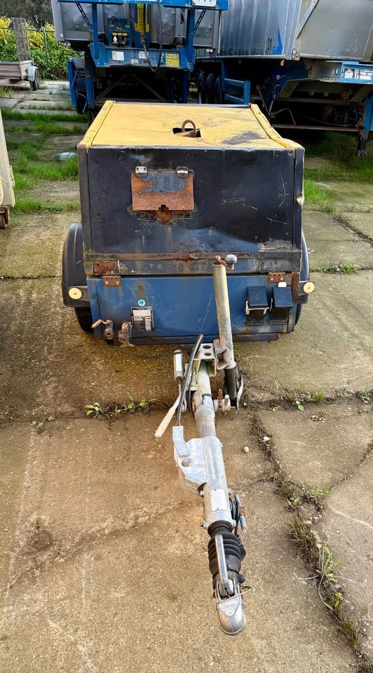 Luftkompressor CompAir  K 461: das Bild 8