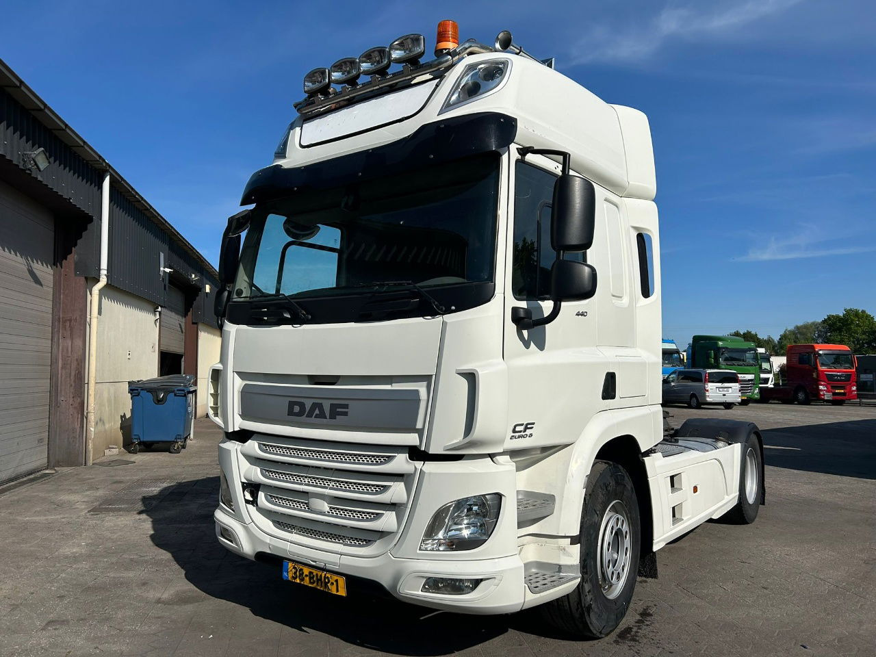 DAF CF 440 436pk / APK / Euro 6 / bj. 2016 - Sattelzugmaschine: das Bild 1 DAF CF 440 436pk / APK / Euro 6 / bj. 2016 - Sattelzugmaschine: das Bild 1