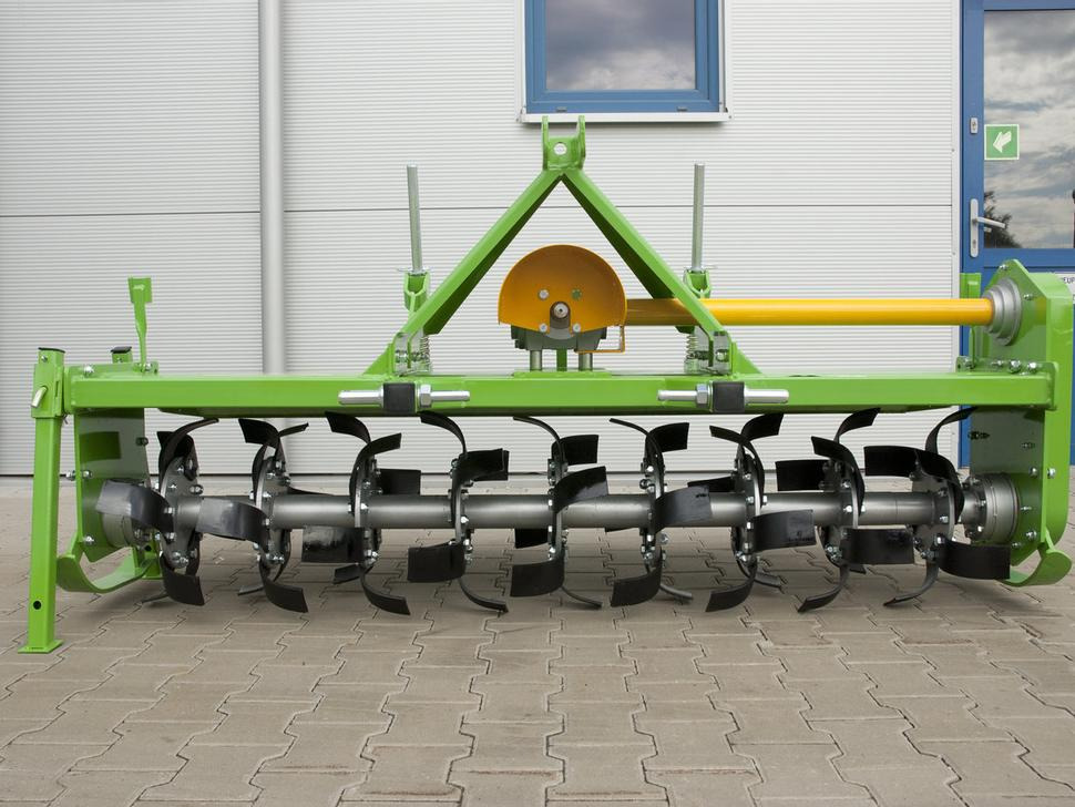 Bomet Bodenfräsen / Rotary tiller / Rotavator / Vangatrice / Rastrillo / Культиватор / Glebogryzarka 2 m - Bodenfräse: das Bild 1 Bomet Bodenfräsen / Rotary tiller / Rotavator / Vangatrice / Rastrillo / Культиватор / Glebogryzarka 2 m - Bodenfräse: das Bild 1