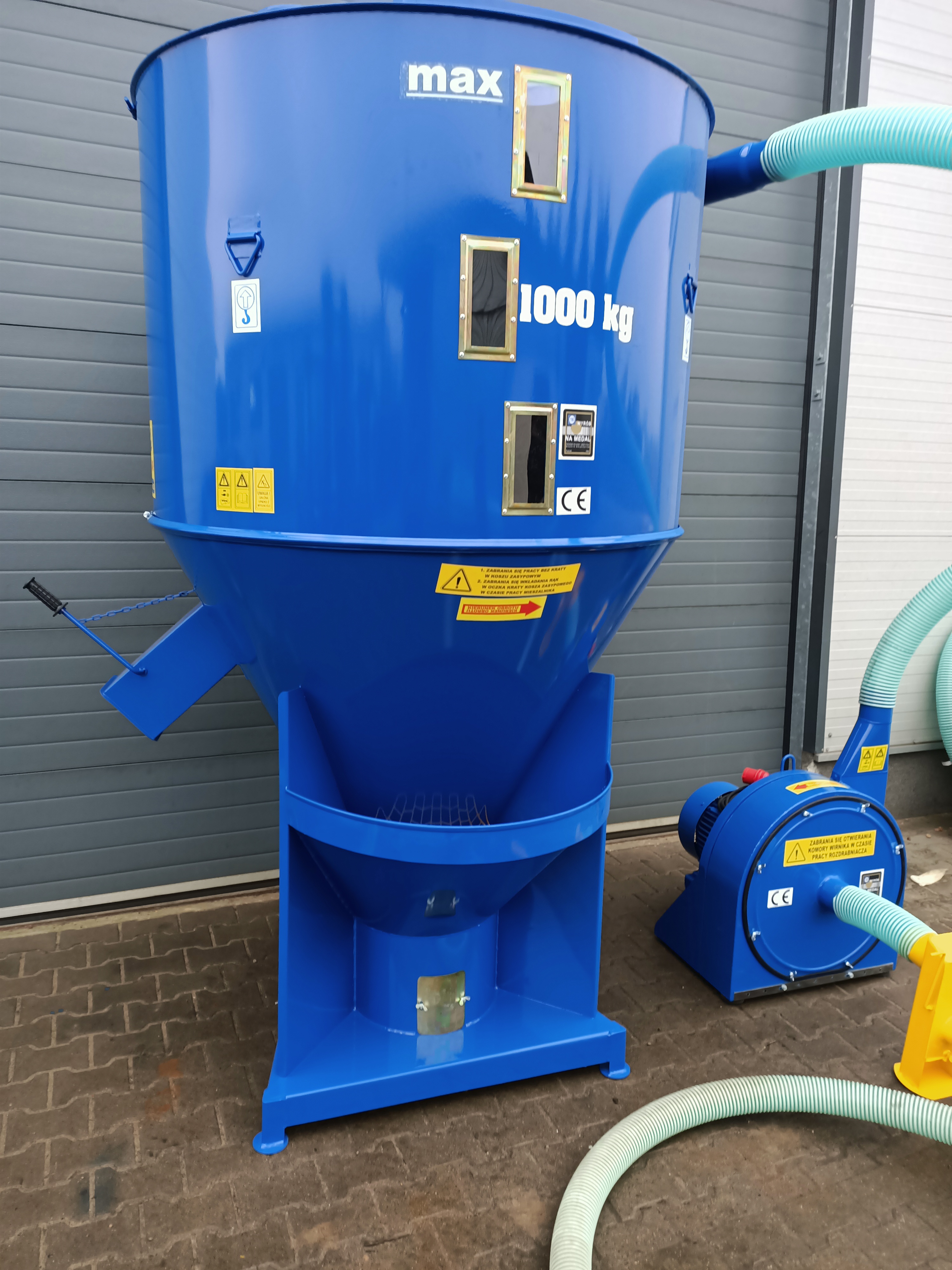 Fütterungstechnik, Zustand - NEU Dozamech Getreidemischanlage / Feed mixer / Melangeuse de fourrage / Miscelatore di mangime / Кормосмеситель / Mieszalnik H-033/2 1000 kg: das Bild 14