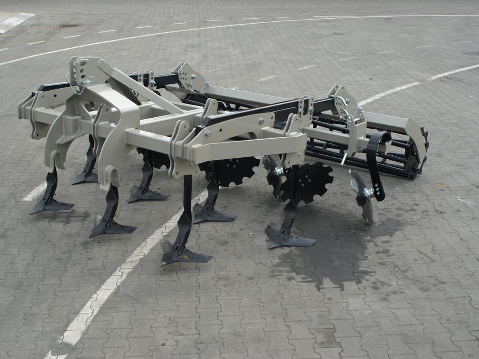ROLEX Flügelschargrubber / Stubble cultivator / Dechaumeur à dents / Aratri stoppiatori / Стерневой культиватор / Agregat podorywkowy 3 m - Grubber: das Bild 1 ROLEX Flügelschargrubber / Stubble cultivator / Dechaumeur à dents / Aratri stoppiatori / Стерневой культиватор / Agregat podorywkowy 3 m - Grubber: das Bild 1