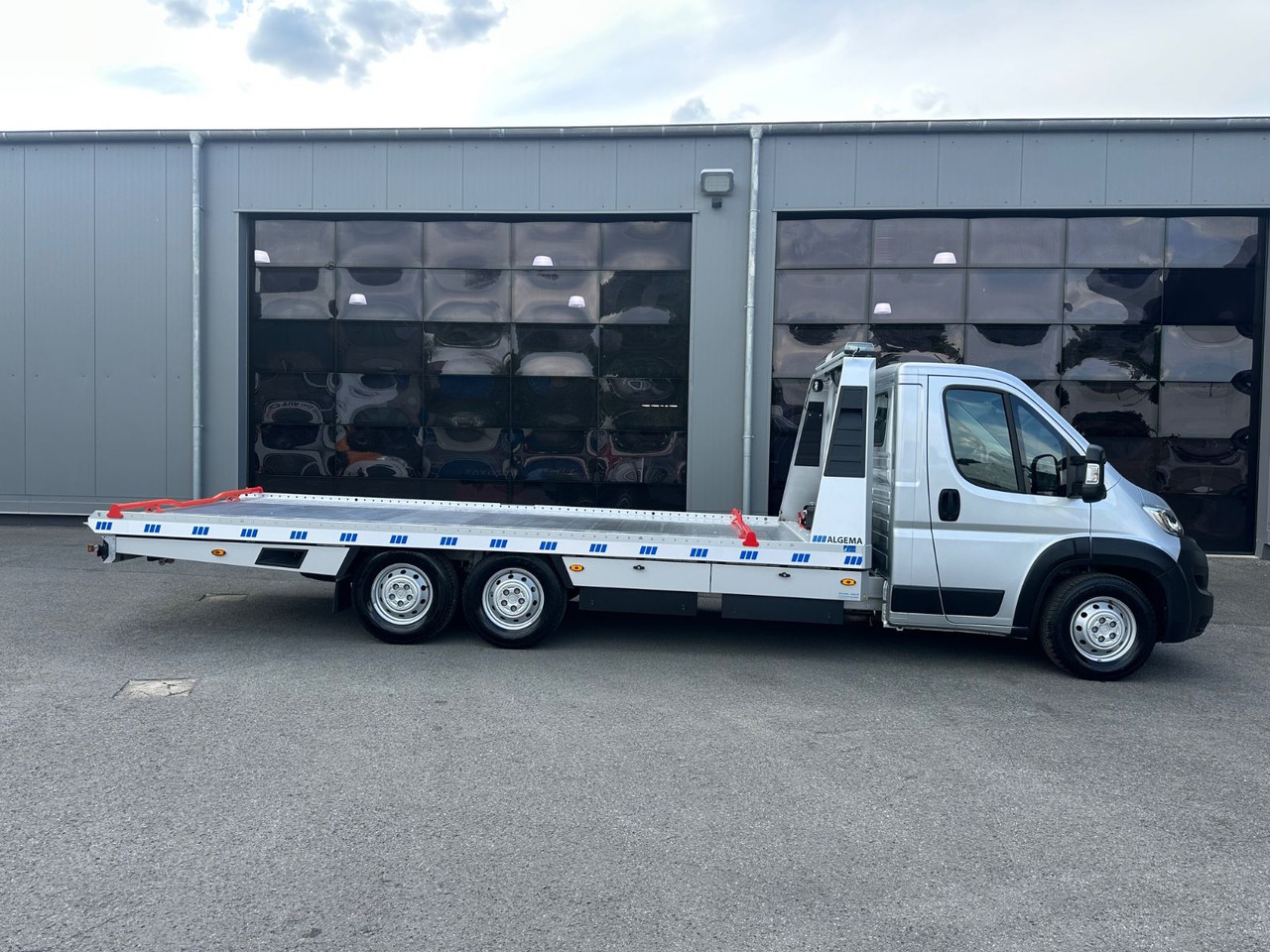Algema Opel Movano & ALGEMA Blitzlader2 /3,1to Nutzlast Algema Opel Movano & ALGEMA Blitzlader2 /3,1to Nutzlast - Autotransporter LKW, Transporter: das Bild 2 Algema Opel Movano & ALGEMA Blitzlader2 /3,1to Nutzlast Algema Opel Movano & ALGEMA Blitzlader2 /3,1to Nutzlast - Autotransporter LKW, Transporter: das Bild 2