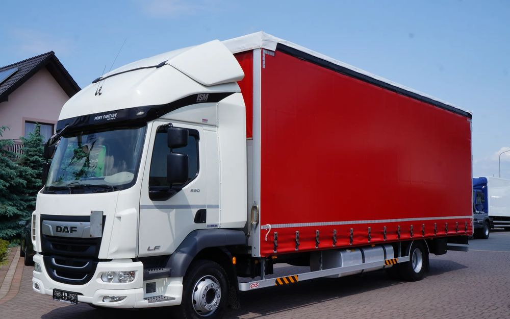 DAF LF 290 EURO 6 FIRANKA DŁ. 8.6m 21 PALET ŁAD 8.250 KG - Plane LKW: das Bild 2 DAF LF 290 EURO 6 FIRANKA DŁ. 8.6m 21 PALET ŁAD 8.250 KG - Plane LKW: das Bild 2