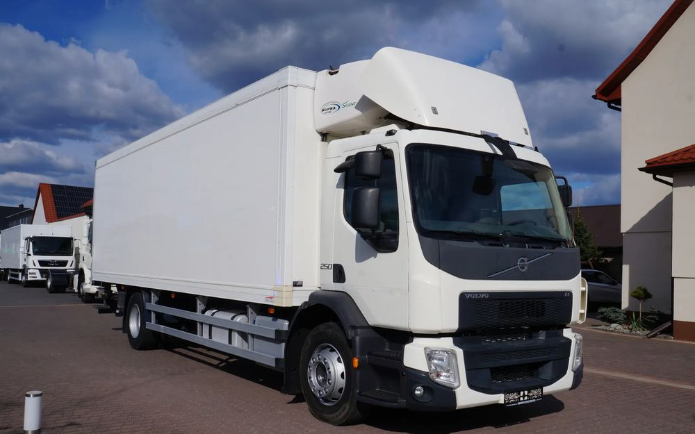 Volvo FE 18.250 Euro 6 18 TON CHŁODNIA KONTENER 19 PALET NISKI PRZEBIEG - Kühlkoffer LKW: das Bild 1 Volvo FE 18.250 Euro 6 18 TON CHŁODNIA KONTENER 19 PALET NISKI PRZEBIEG - Kühlkoffer LKW: das Bild 1