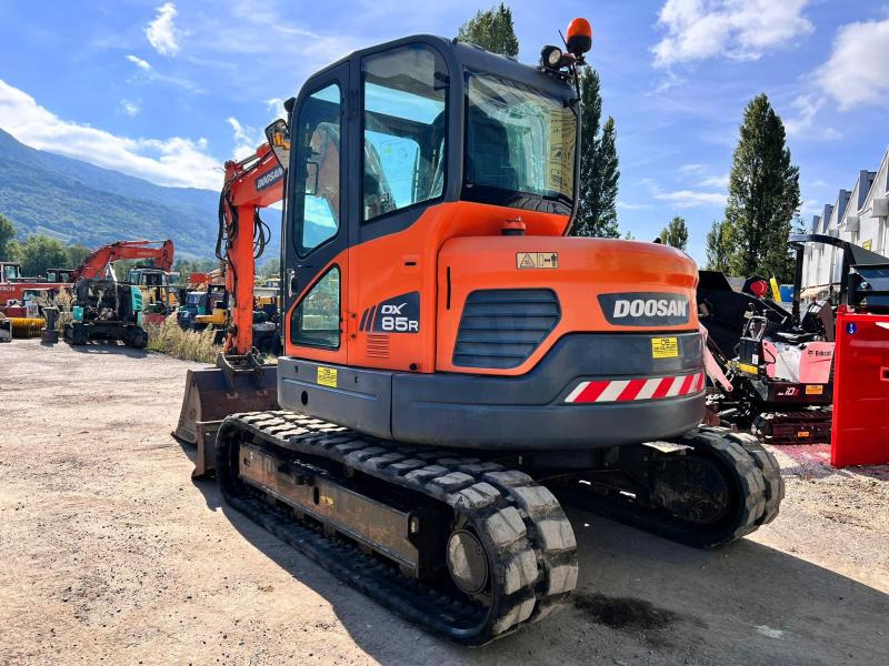 Doosan DX85R-3 PELLE A CHENILLES 8,5T PELLE A CHENILLES 8,5T - Kettenbagger: das Bild 3 Doosan DX85R-3 PELLE A CHENILLES 8,5T PELLE A CHENILLES 8,5T - Kettenbagger: das Bild 3