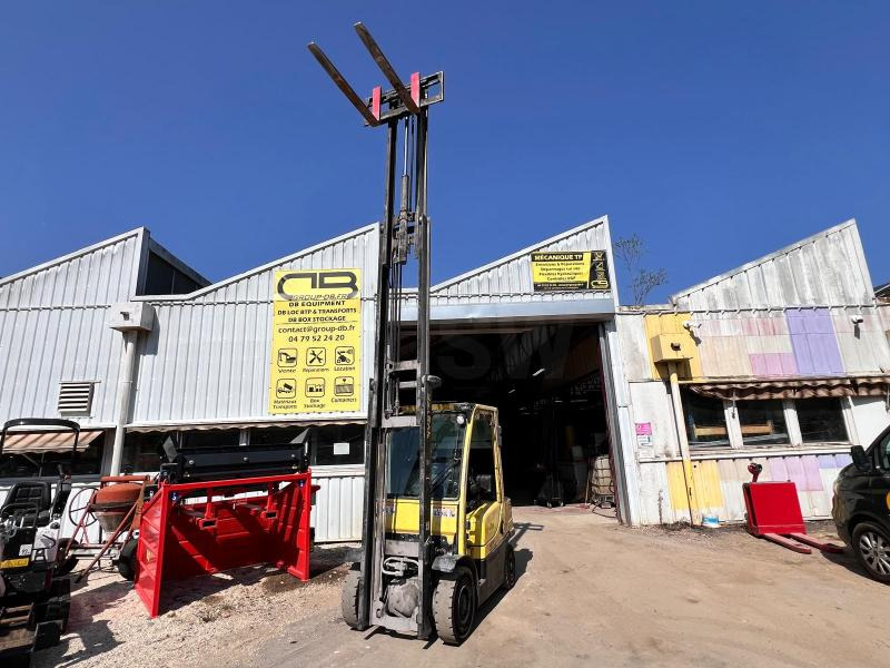 Hyster H2.5FT CHARIOT ELEVATEUR DIESEL 2,5T / 5,5m (NET DE TVA) - Dieselstapler: das Bild 5 Hyster H2.5FT CHARIOT ELEVATEUR DIESEL 2,5T / 5,5m (NET DE TVA) - Dieselstapler: das Bild 5