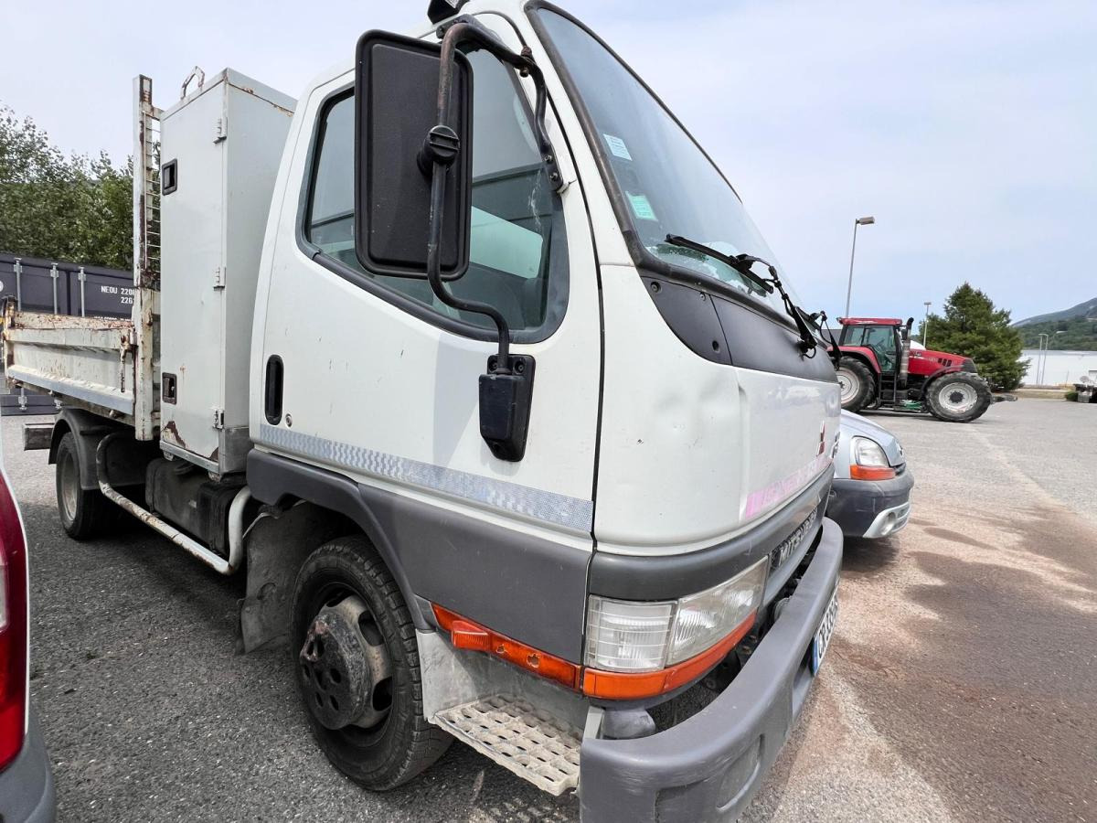 Mitsubishi Canter FB634 D CAMION BENNE (NET DE TVA) - Kipper Transporter: das Bild 2 Mitsubishi Canter FB634 D CAMION BENNE (NET DE TVA) - Kipper Transporter: das Bild 2
