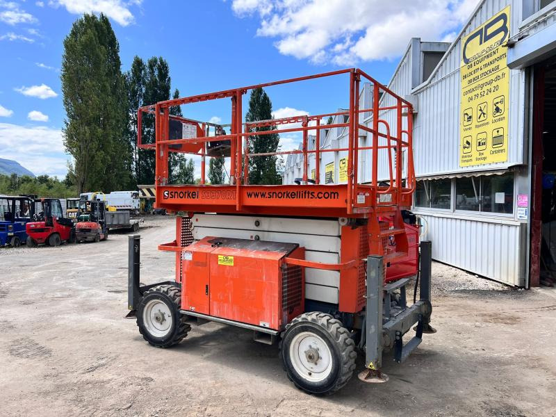 Snorkel S3370RT NACELLE CISEAUX 12M 4X4 DIESEL - Scherenbühne: das Bild 2 Snorkel S3370RT NACELLE CISEAUX 12M 4X4 DIESEL - Scherenbühne: das Bild 2