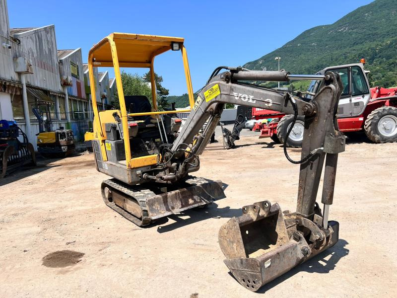 Volvo EC15 B XT MINIPELLE 1,5T - Minibagger: das Bild 4 Volvo EC15 B XT MINIPELLE 1,5T - Minibagger: das Bild 4