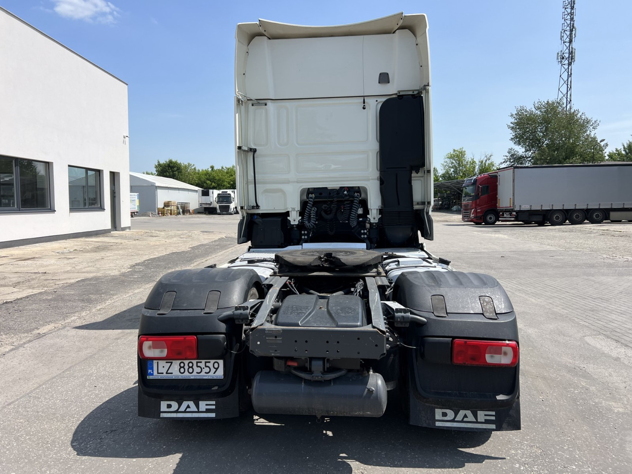 DAF XF 480 - Sattelzugmaschine: das Bild 4 DAF XF 480 - Sattelzugmaschine: das Bild 4