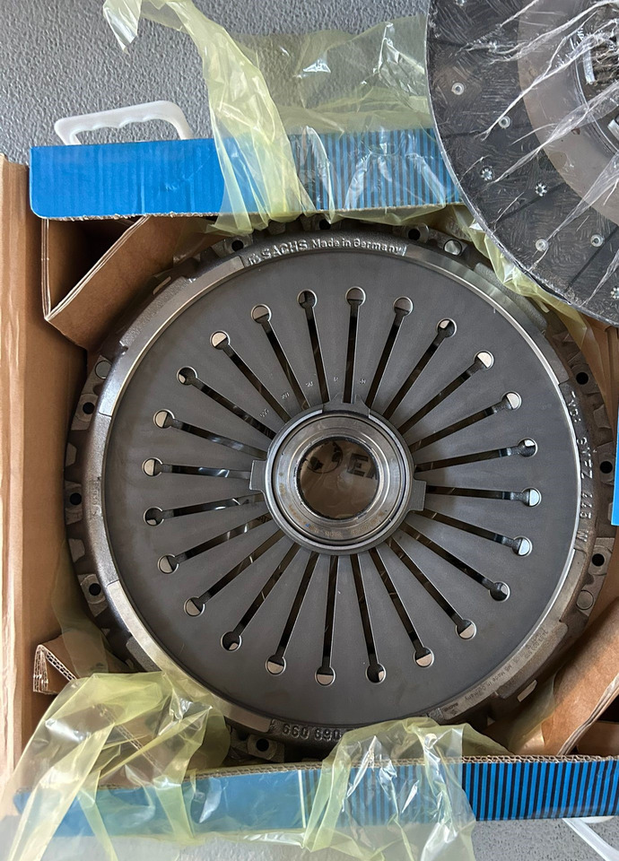 SACHS MANKAT 1-CLUTCH SET (DISC+PLATE+BEARING) - Kupplung und Teile für LKW: das Bild 1 SACHS MANKAT 1-CLUTCH SET (DISC+PLATE+BEARING) - Kupplung und Teile für LKW: das Bild 1