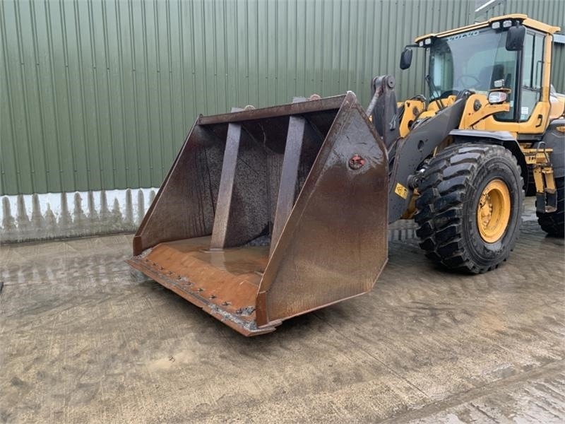 Bac Bac Toe Tip Bucket - Knickgelenkter Dumper: das Bild 1 Bac Bac Toe Tip Bucket - Knickgelenkter Dumper: das Bild 1