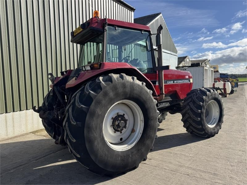 Case Magnum 7140 - Traktor: das Bild 2 Case Magnum 7140 - Traktor: das Bild 2