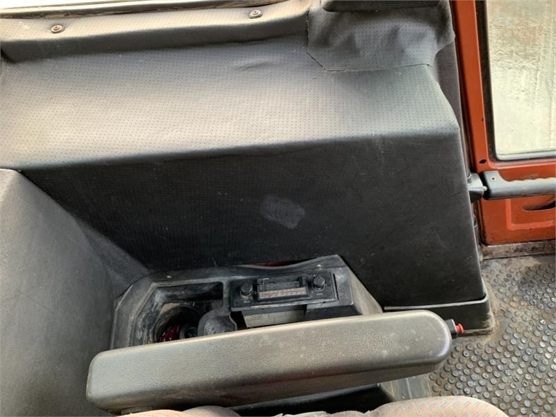 Traktor Fiat 1280 Turbo 2WD: das Bild 14 Traktor Fiat 1280 Turbo 2WD: das Bild 14