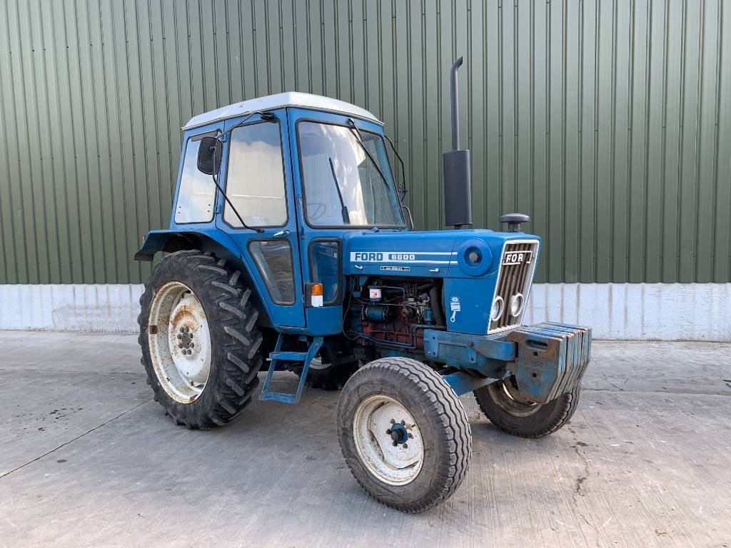 Ford 6600 - Traktor: das Bild 1 Ford 6600 - Traktor: das Bild 1
