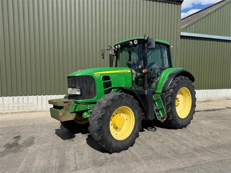 John Deere John Deere 6930 Premium - Traktor: das Bild 1 John Deere John Deere 6930 Premium - Traktor: das Bild 1