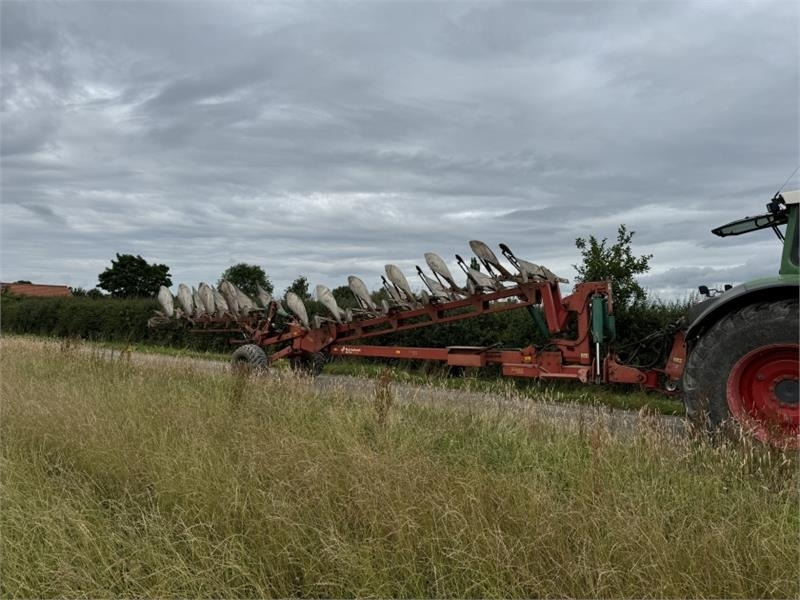 Kverneland Kverneland 10 Furrow RW100 Varimat Plough **Video - Pflug: das Bild 1 Kverneland Kverneland 10 Furrow RW100 Varimat Plough **Video - Pflug: das Bild 1