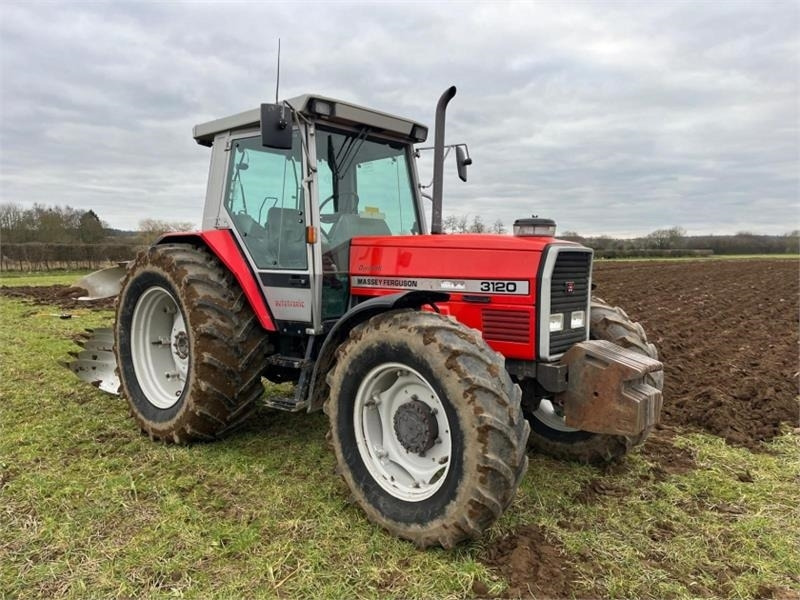 Massey Ferguson Massey Ferguson 3120 Dynashift - Traktor: das Bild 3 Massey Ferguson Massey Ferguson 3120 Dynashift - Traktor: das Bild 3