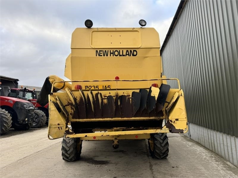 New Holland New Holland TX67 c/w 20ft Header - Zubehör für Erntemaschine: das Bild 5 New Holland New Holland TX67 c/w 20ft Header - Zubehör für Erntemaschine: das Bild 5