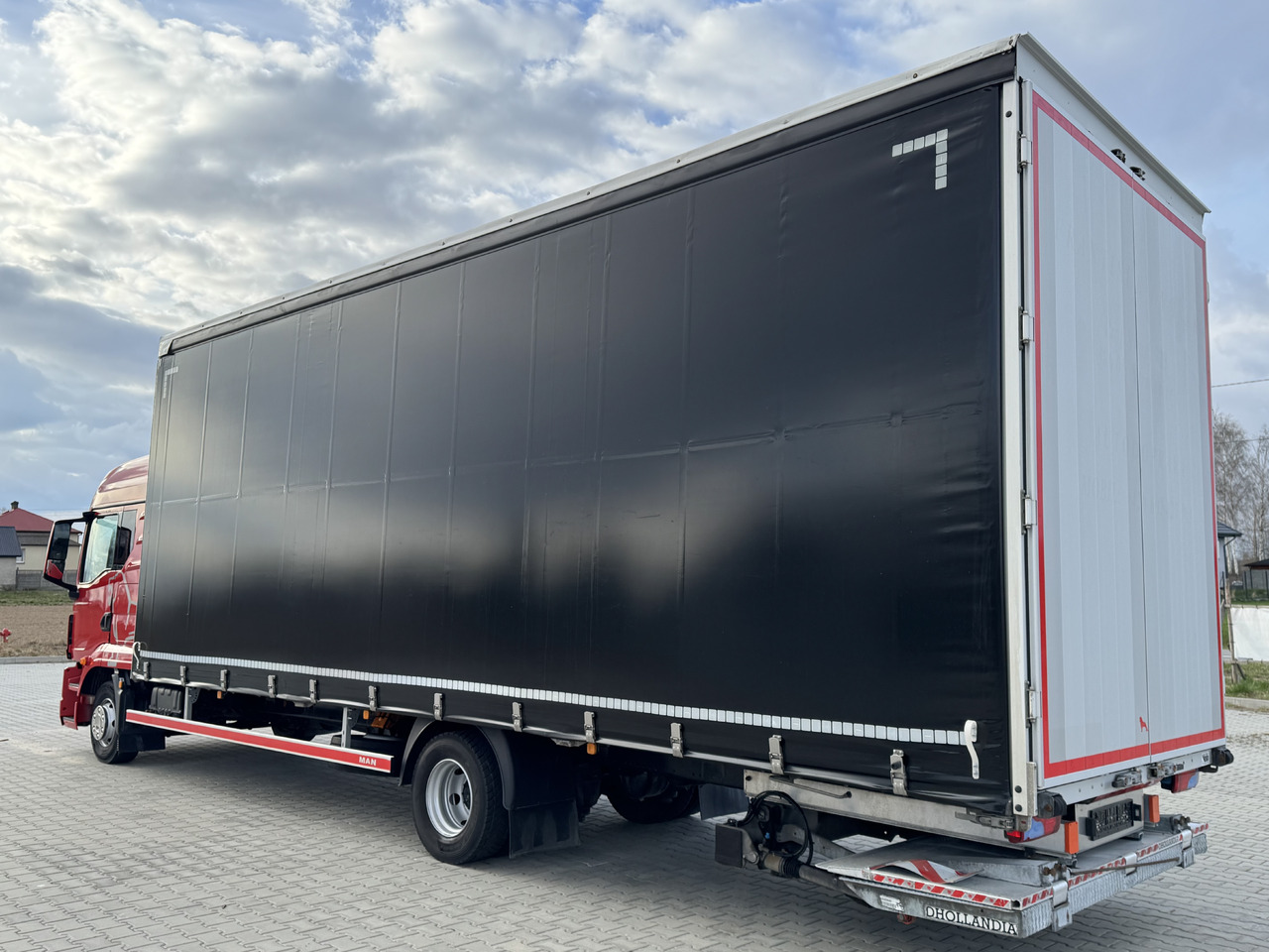 MAN TGL 12.250 / FIRANKA / WINDA / 20 EUROPALET / 8.20 M DŁ / SYPIALKA / 2021 - Plane LKW: das Bild 3 MAN TGL 12.250 / FIRANKA / WINDA / 20 EUROPALET / 8.20 M DŁ / SYPIALKA / 2021 - Plane LKW: das Bild 3