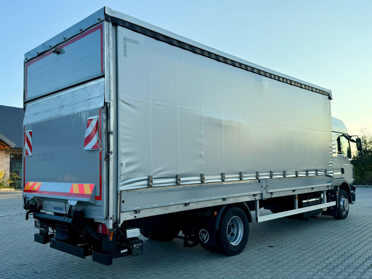 MAN TGM 12.250 / TGL / BURTO - FIRANKA / WINDA / 18 PALET / AUTOMAT - Plane LKW: das Bild 3 MAN TGM 12.250 / TGL / BURTO - FIRANKA / WINDA / 18 PALET / AUTOMAT - Plane LKW: das Bild 3