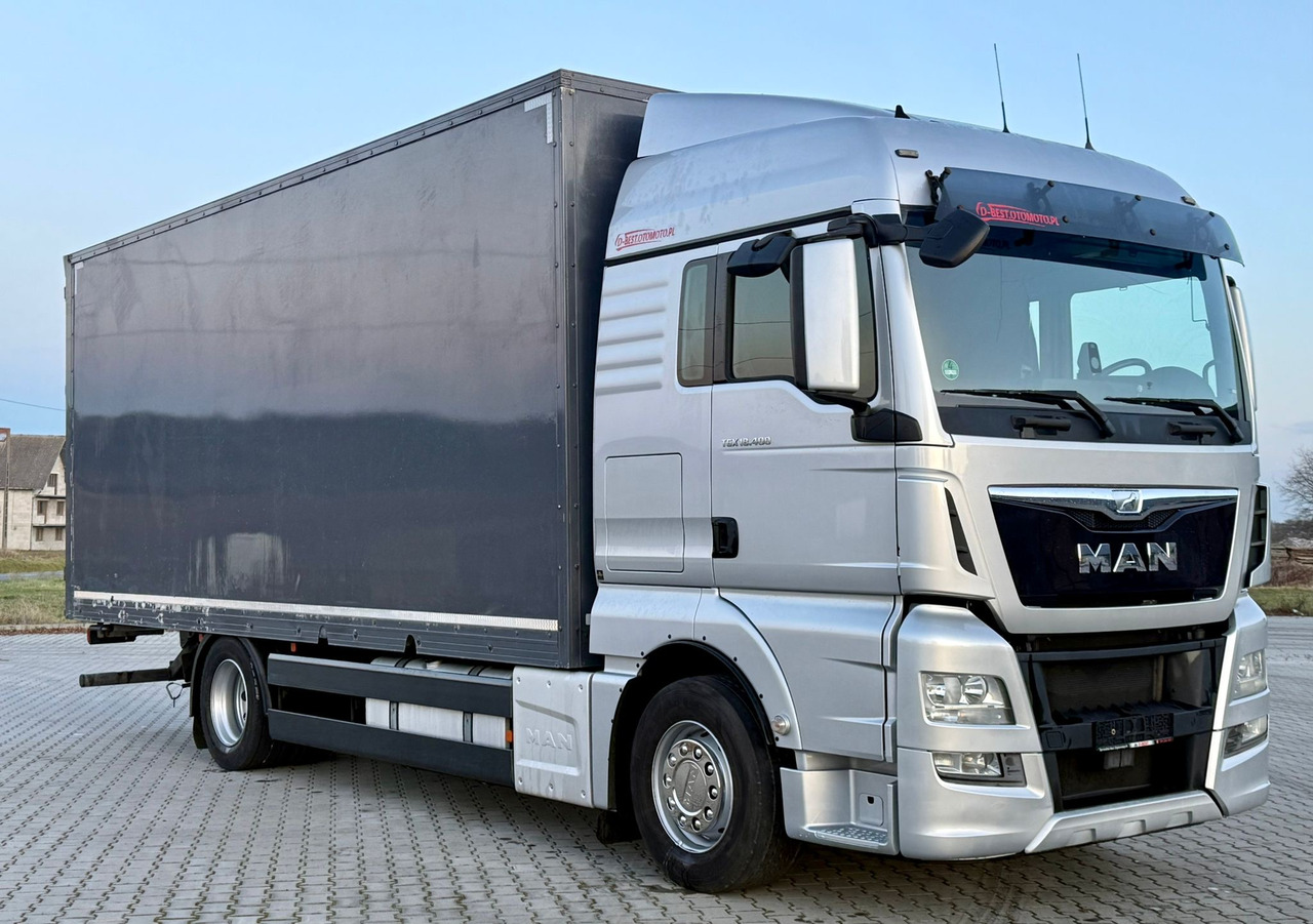 MAN TGX 18.400 / FIRANKA / KONTENER / NISKI PRZEBIEG / EURO 6 / AUTOMAT / SYPIALKA / 2016 ROK - Plane LKW: das Bild 1 MAN TGX 18.400 / FIRANKA / KONTENER / NISKI PRZEBIEG / EURO 6 / AUTOMAT / SYPIALKA / 2016 ROK - Plane LKW: das Bild 1