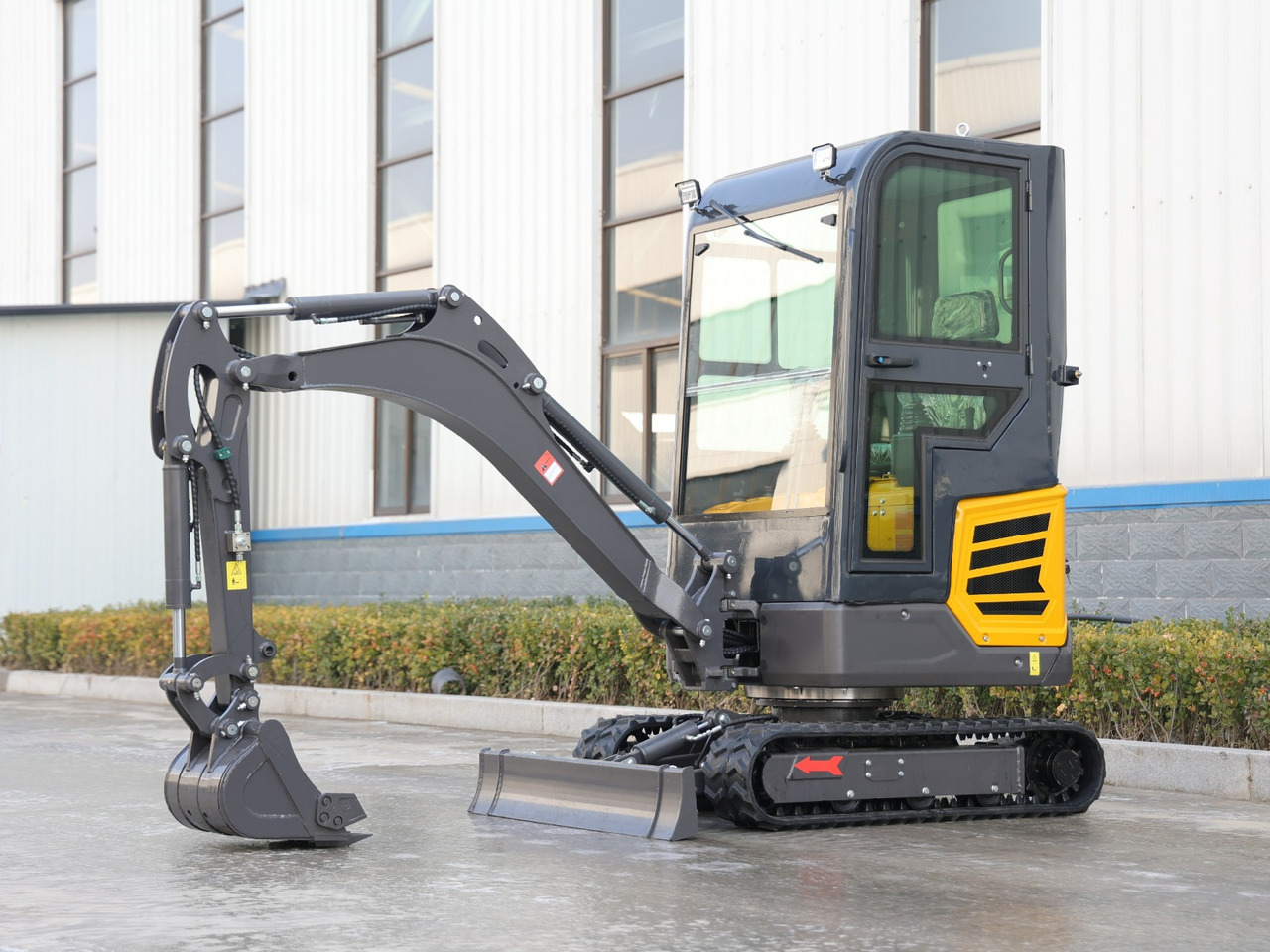 KUBOTA Diesel Mini excavator 2 Ton - Müller Machinery MB 20 - KSH - Minibagger: das Bild 2 KUBOTA Diesel Mini excavator 2 Ton - Müller Machinery MB 20 - KSH - Minibagger: das Bild 2