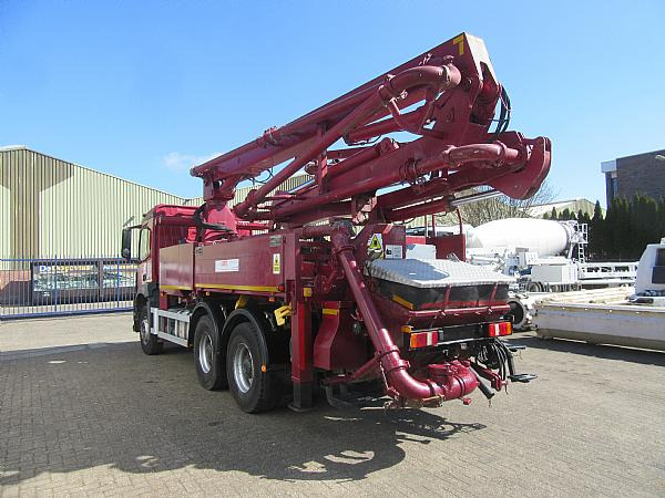 2017 SCHWING S24 X / MB AROCS - Betonpumpe: das Bild 3 2017 SCHWING S24 X / MB AROCS - Betonpumpe: das Bild 3