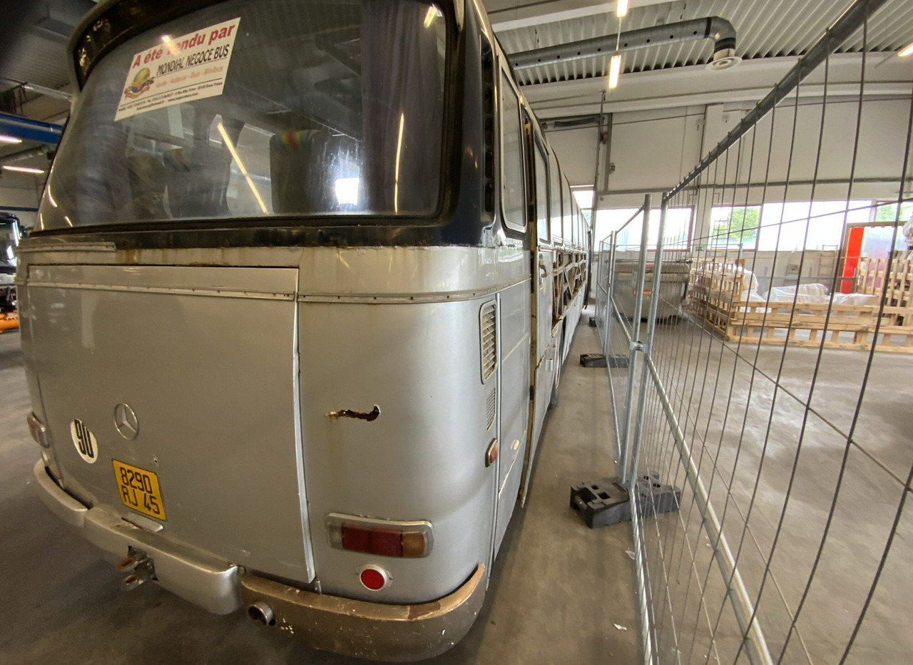 Mercedes-Benz O 302 - Bus: das Bild 4 Mercedes-Benz O 302 - Bus: das Bild 4