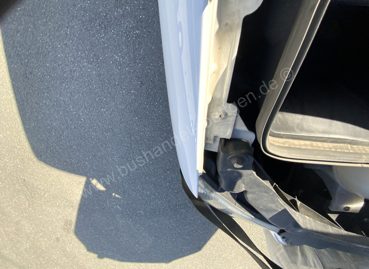 Kleinbus, Personentransporter Mercedes-Benz Sprinter: das Bild 12