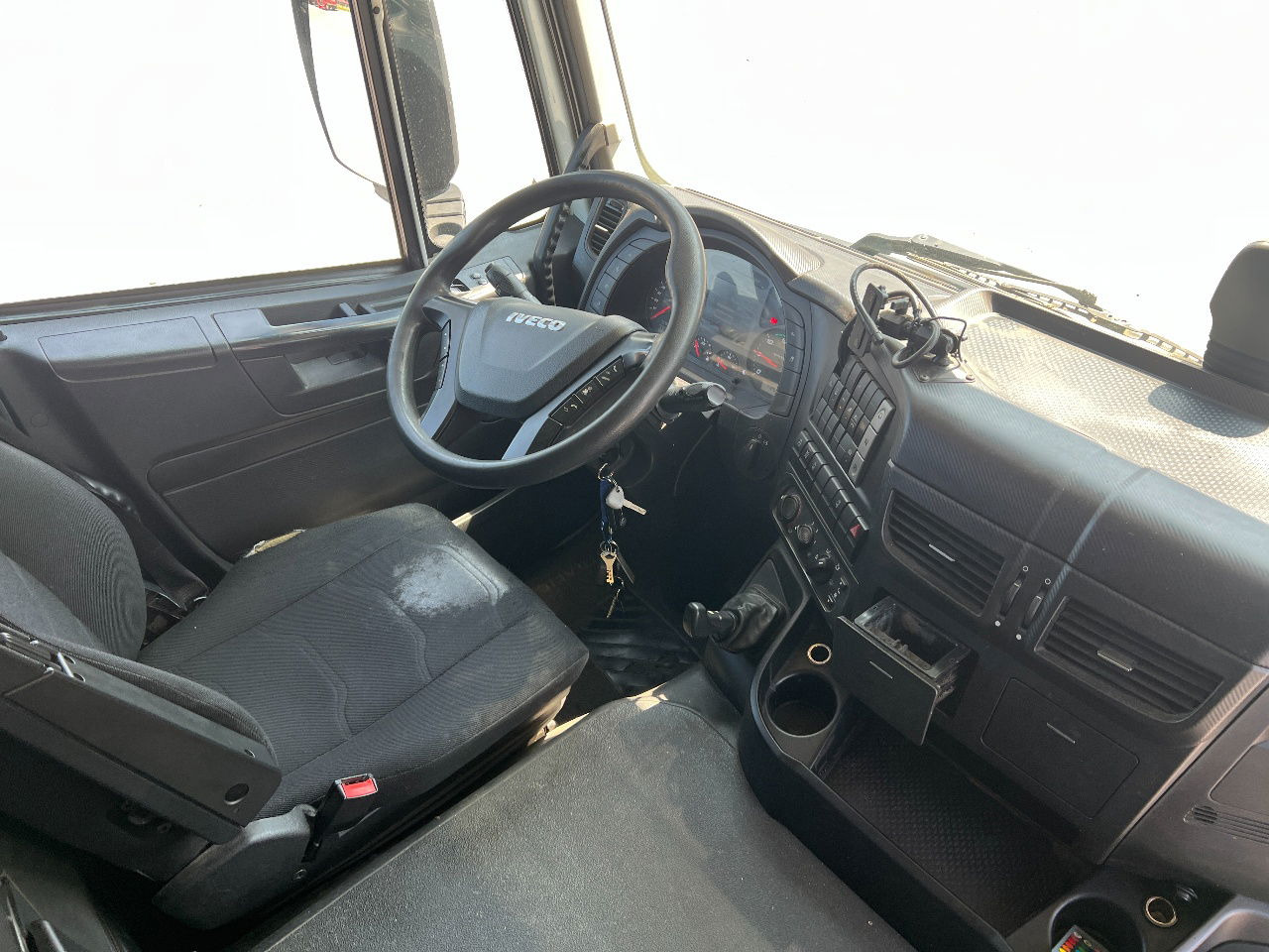 Sattelzugmaschine Iveco Stralis 360 Active Time, Euro 6: das Bild 14