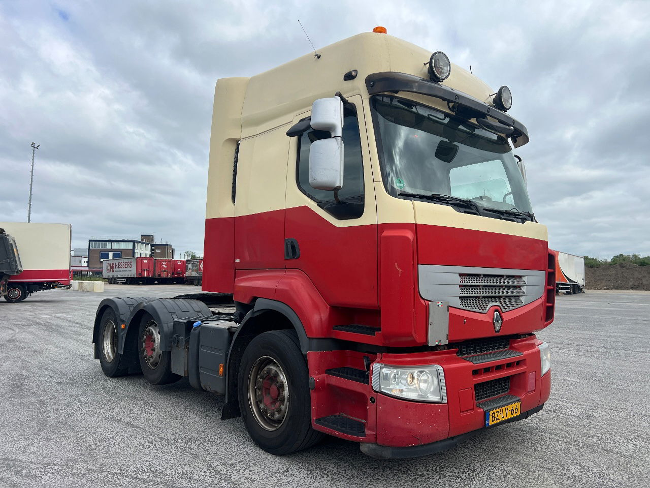 Renault Premium 430 6x2, Manual, Hydraulic - Sattelzugmaschine: das Bild 2 Renault Premium 430 6x2, Manual, Hydraulic - Sattelzugmaschine: das Bild 2
