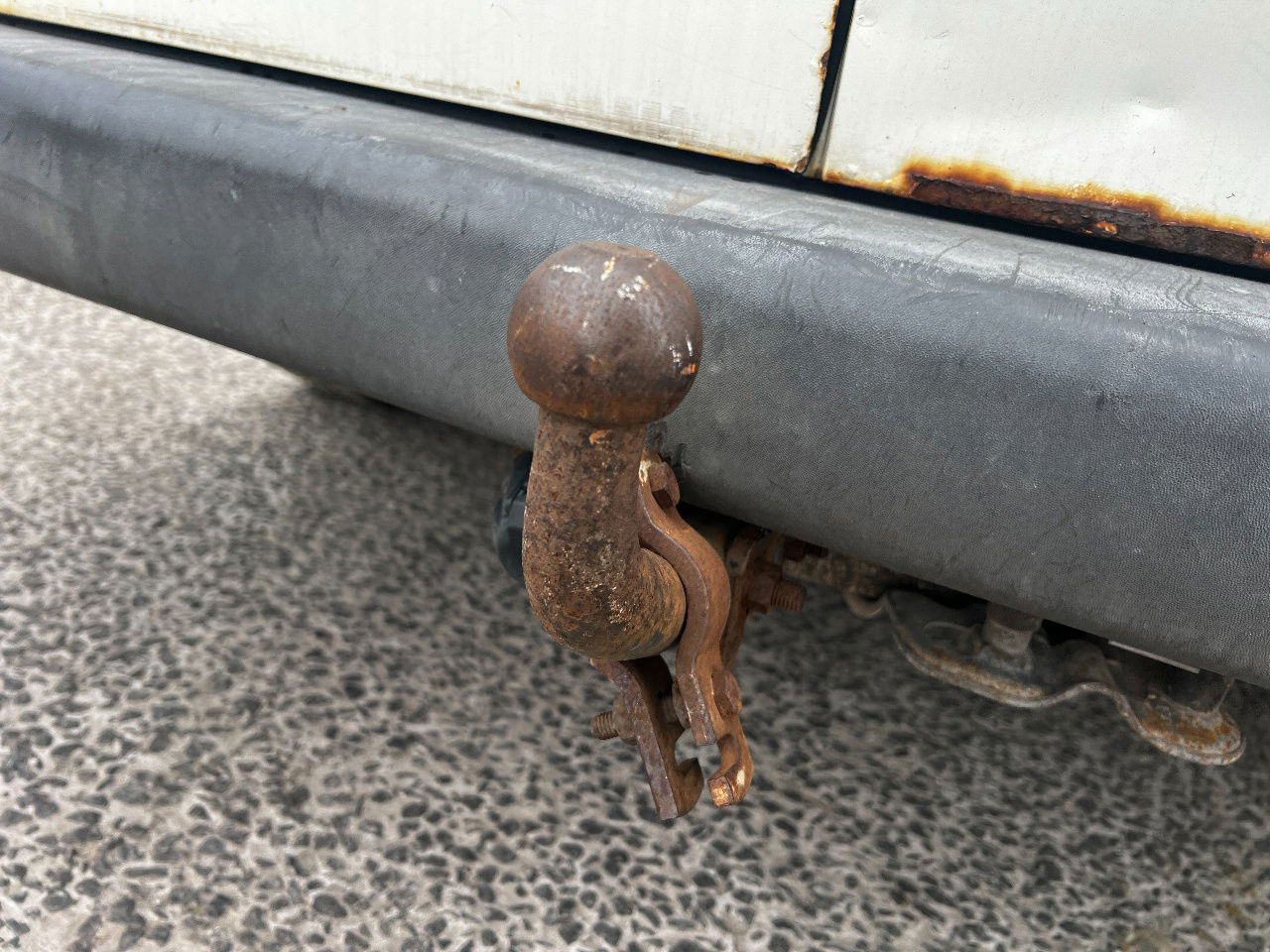 Volkswagen Transporter 2.5 tdi, 96kw, dubbele cabine - Kleintransporter: das Bild 5 Volkswagen Transporter 2.5 tdi, 96kw, dubbele cabine - Kleintransporter: das Bild 5