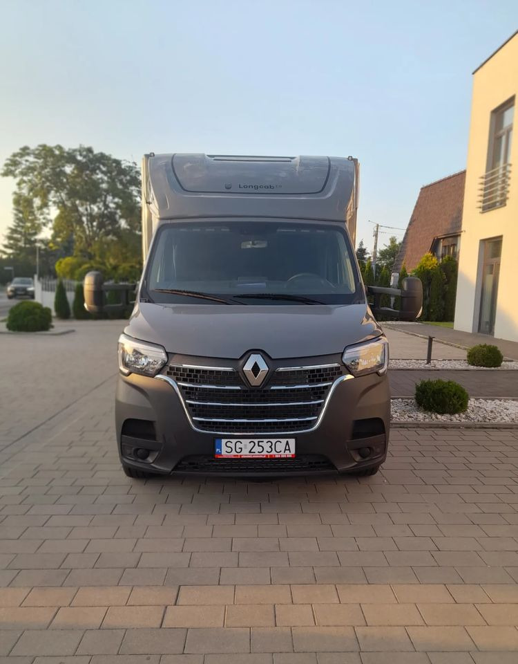 Renault Master - Planen Transporter: das Bild 2 Renault Master - Planen Transporter: das Bild 2