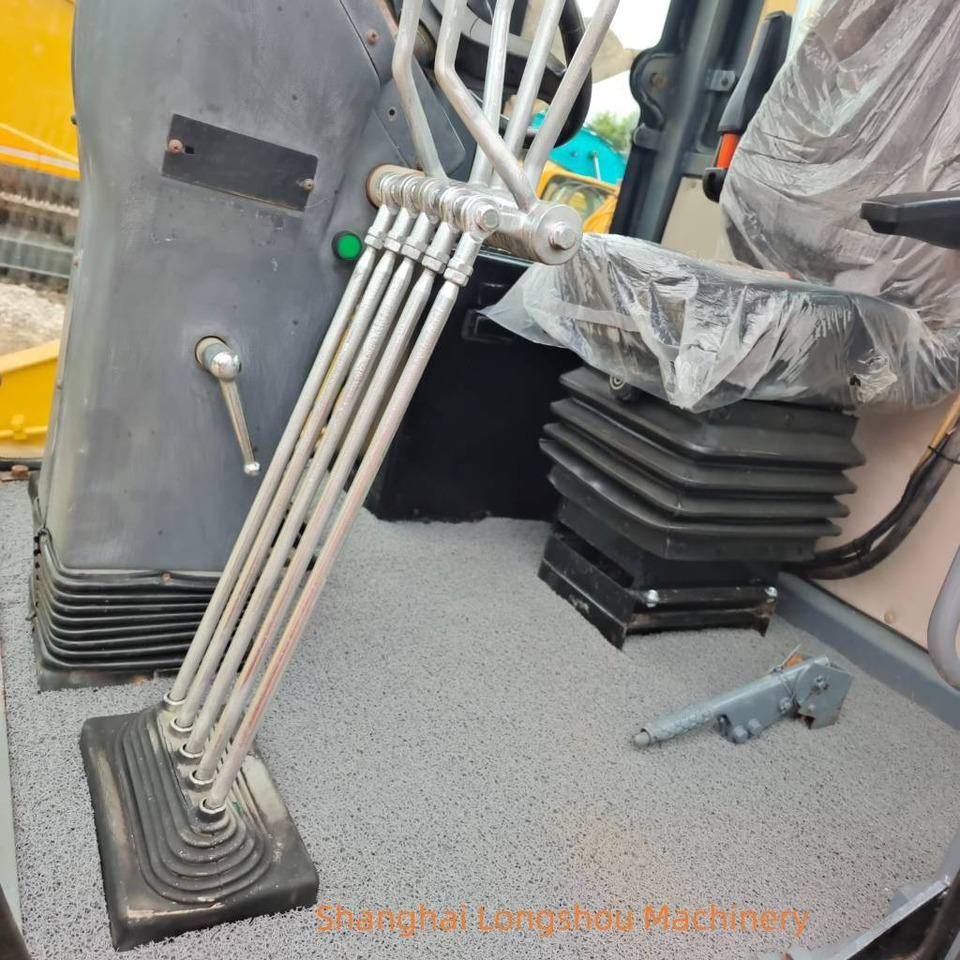 CAT 140 G - Grader: das Bild 5 CAT 140 G - Grader: das Bild 5
