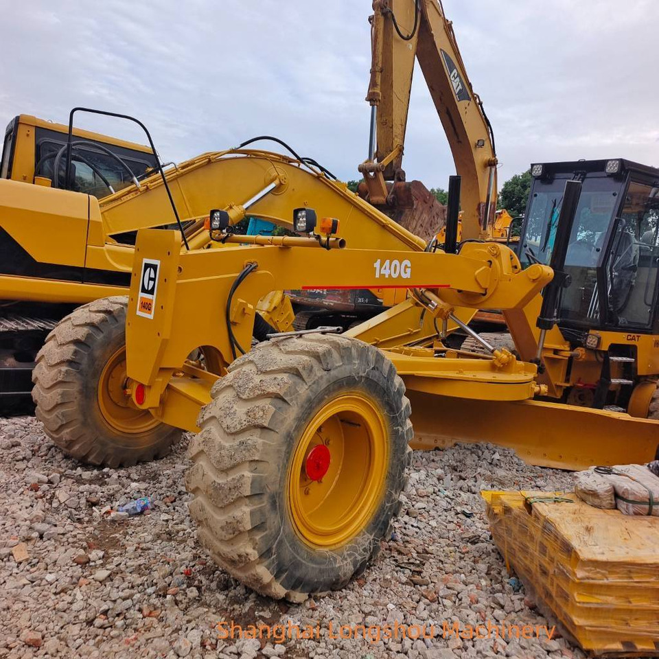 CAT 140 G - Grader: das Bild 4 CAT 140 G - Grader: das Bild 4