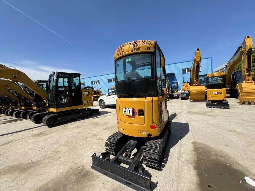 CAT 302 - Minibagger: das Bild 4 CAT 302 - Minibagger: das Bild 4
