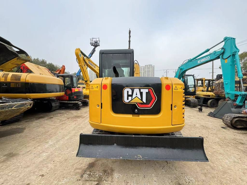 CAT 306E - Minibagger: das Bild 3 CAT 306E - Minibagger: das Bild 3
