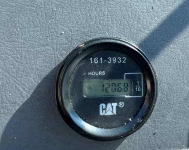 Kettenbagger CAT 320 D L: das Bild 12