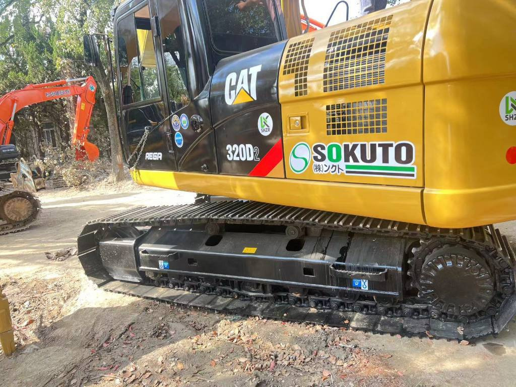 Kettenbagger CAT 320 D L: das Bild 17