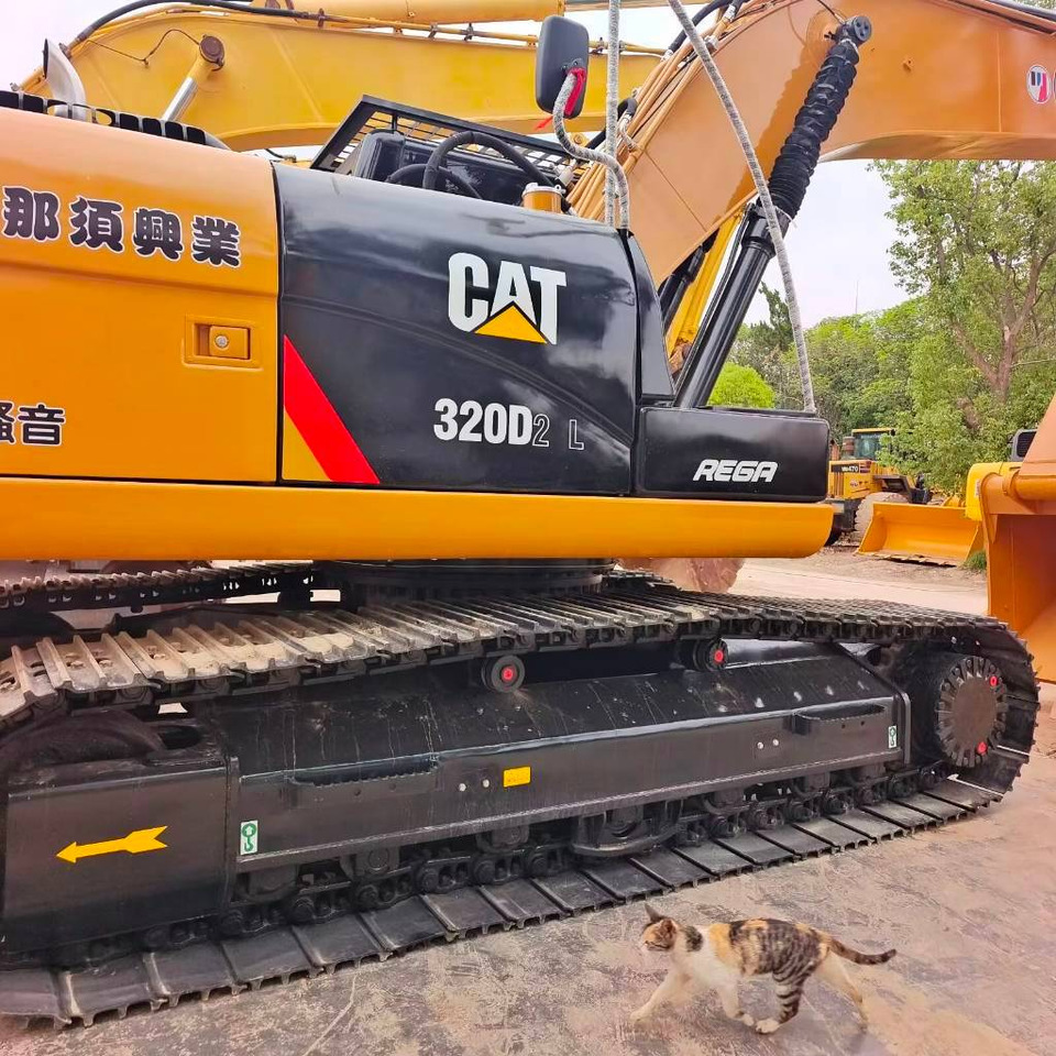 CAT 320 D2L - Kettenbagger: das Bild 5 CAT 320 D2L - Kettenbagger: das Bild 5