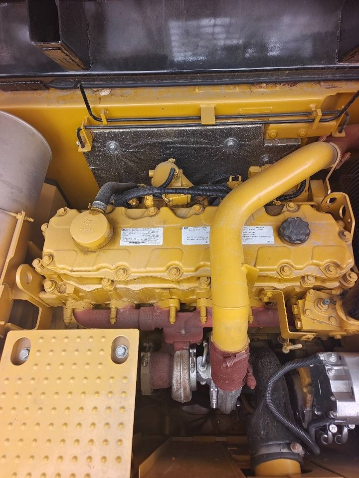 Kettenbagger CAT 324 D: das Bild 8 Kettenbagger CAT 324 D: das Bild 8