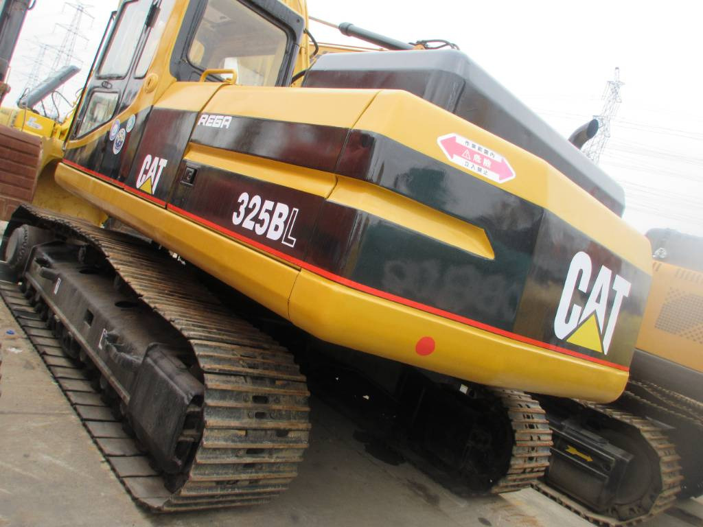 CAT 325 B L - Kettenbagger: das Bild 1 CAT 325 B L - Kettenbagger: das Bild 1