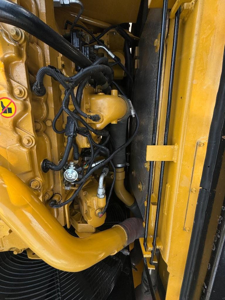 Kettenbagger CAT 330 D L: das Bild 30