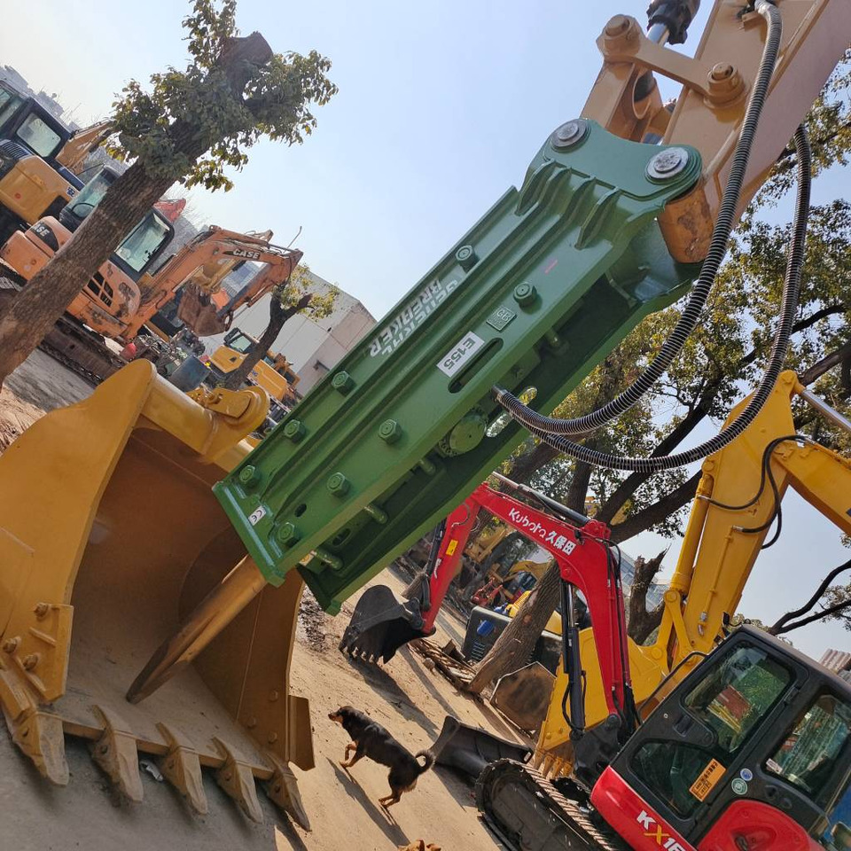 CAT 336 D2 - Kettenbagger: das Bild 5 CAT 336 D2 - Kettenbagger: das Bild 5
