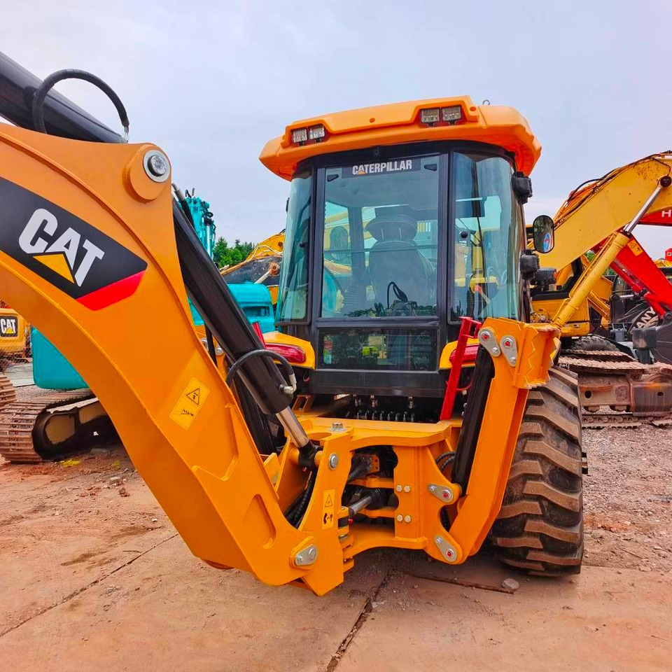 CAT 430 F 100% New - Baggerlader: das Bild 1 CAT 430 F 100% New - Baggerlader: das Bild 1