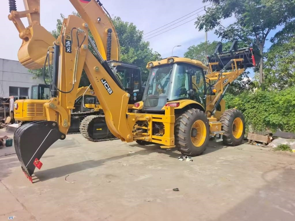 JCB 4 CX - Baggerlader: das Bild 2 JCB 4 CX - Baggerlader: das Bild 2