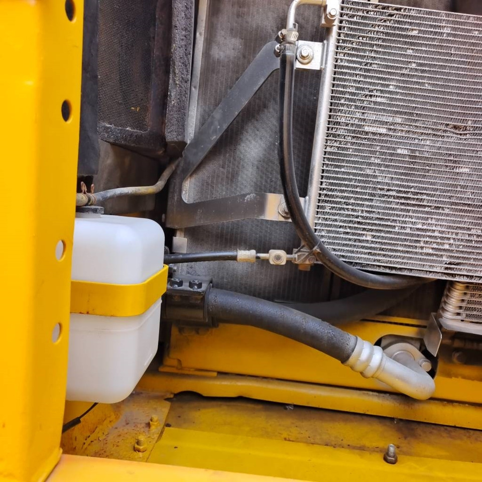 Komatsu PC 200-8 - Kettenbagger: das Bild 5 Komatsu PC 200-8 - Kettenbagger: das Bild 5