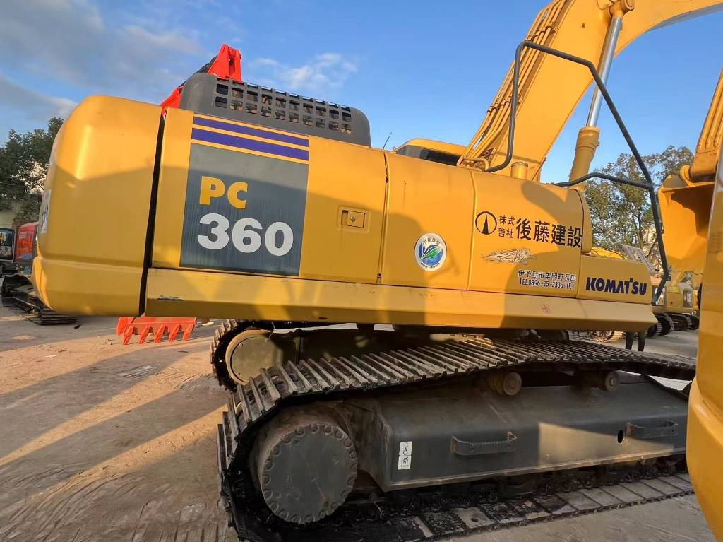 Komatsu PC 360-7 - Kettenbagger: das Bild 2 Komatsu PC 360-7 - Kettenbagger: das Bild 2
