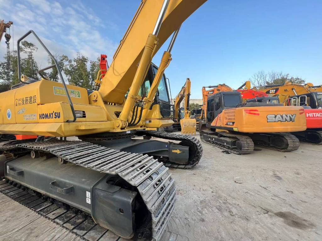 Komatsu PC 360-7 - Kettenbagger: das Bild 3 Komatsu PC 360-7 - Kettenbagger: das Bild 3